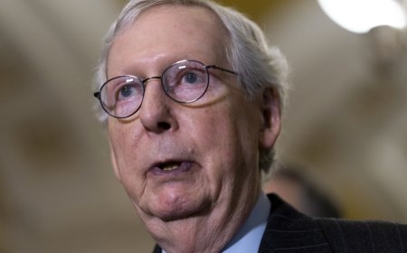 Mitch McConnell steps down from Senate before his term ends?