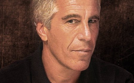 Jeffrey Epstein confirmed to be alive before 2027?