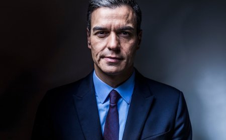 Pedro Sánchez out as PM of Spain by...?