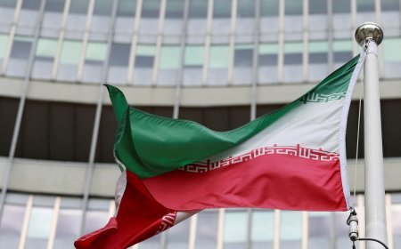 Will Iran withdraw from the NPT before 2027?